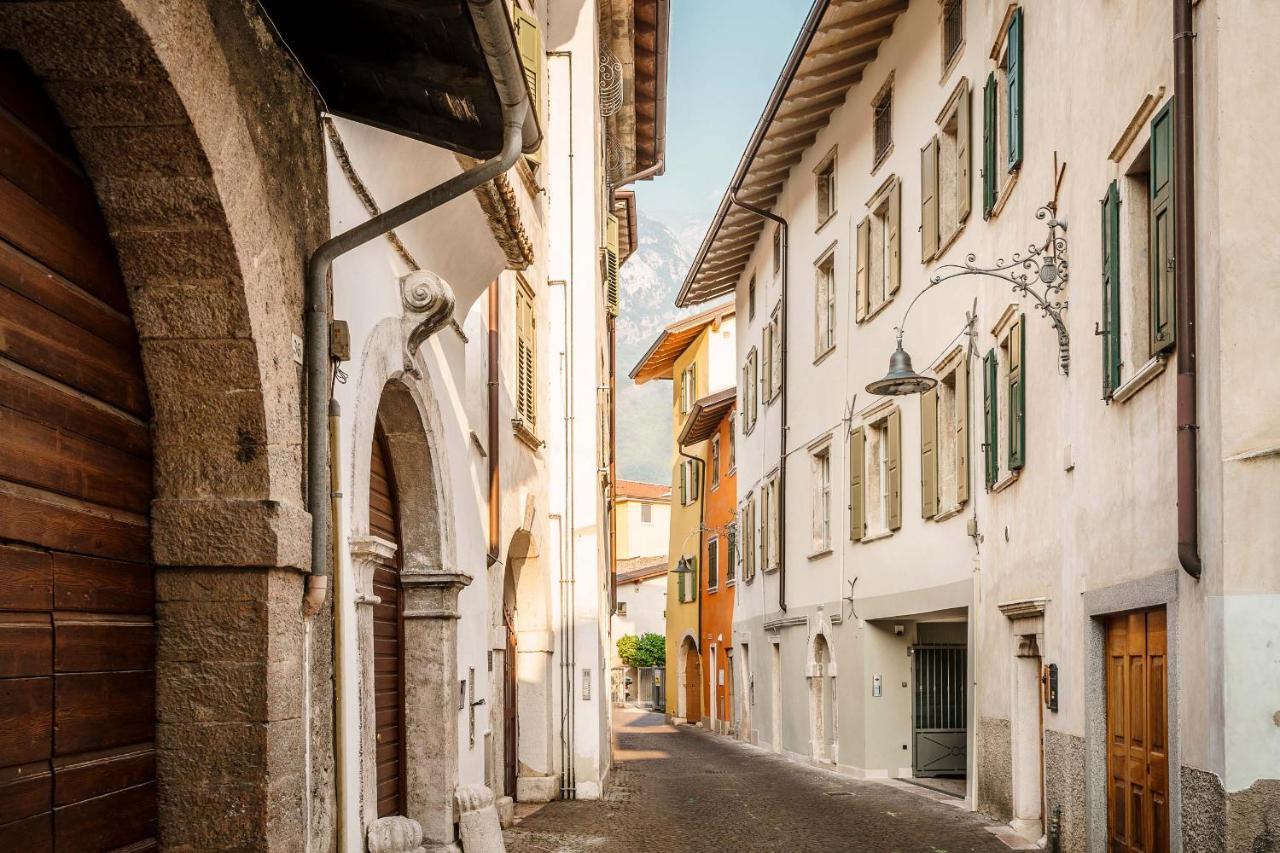 Casa Dei Maestri Luxury Apartments Arco Esterno foto